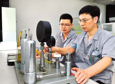 为加强测量过程控制,确保产品质量,蚌埠卷烟厂日前全面引入"卷烟工厂